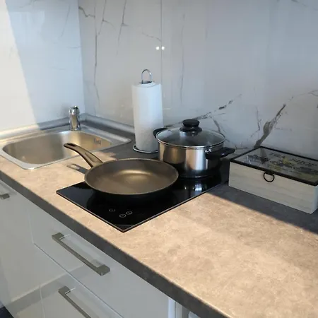 Ladadika Luxury Apartmán Soluň