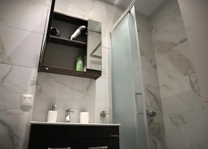 Ladadika Luxury Lägenhet *