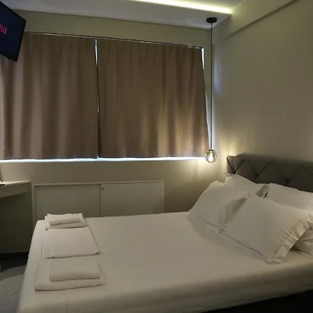 Ladadika Luxury *