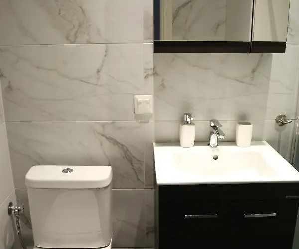 Ladadika Luxury Lejlighed