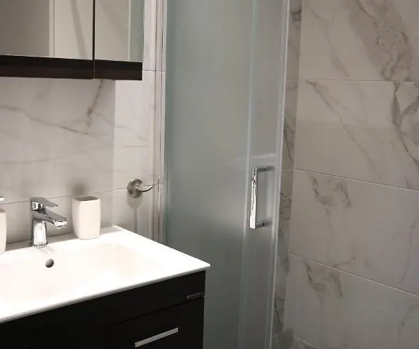 דירה Ladadika Luxury