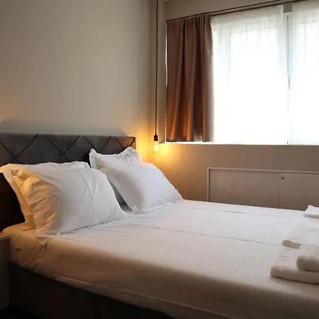 アパート Ladadika Luxury テッサロニキ